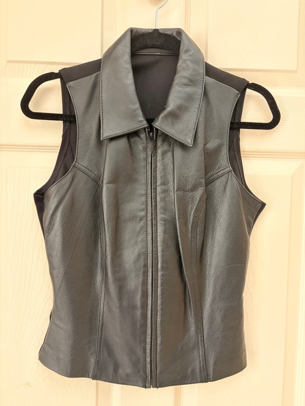 Vintage Y2K Wilsons Leather Maxima Black Moto Vest size M